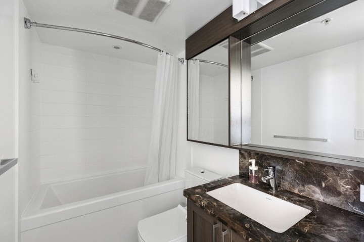 Photo 11 at 2902 - 5515 Boundary Road, Collingwood VE, Vancouver East