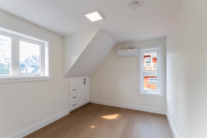 Photo 17 at 1926 William Street, Grandview Woodland, Vancouver East