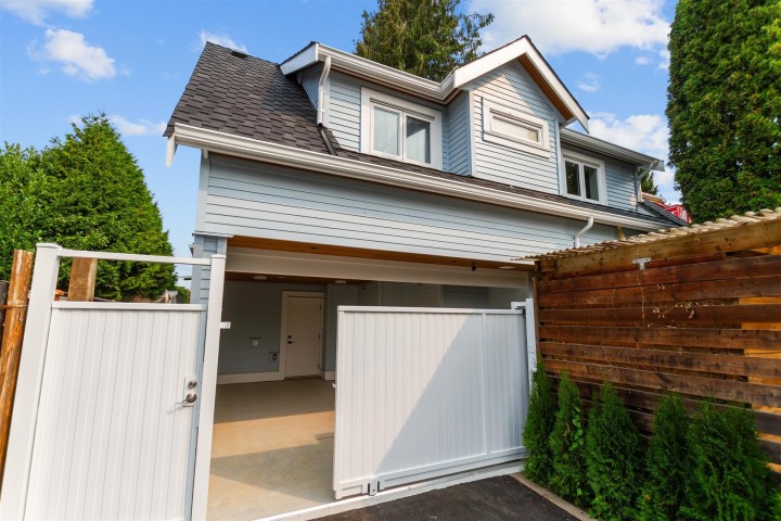 Photo 12 at 1926 William Street, Grandview Woodland, Vancouver East