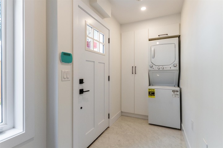 Photo 11 at 1926 William Street, Grandview Woodland, Vancouver East