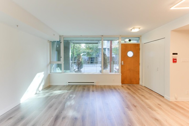 Photo 3 at 1432 W Hastings Street, Coal Harbour, Vancouver West