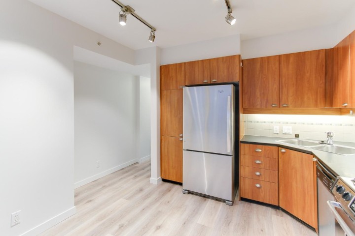 Photo 10 at 1432 W Hastings Street, Coal Harbour, Vancouver West