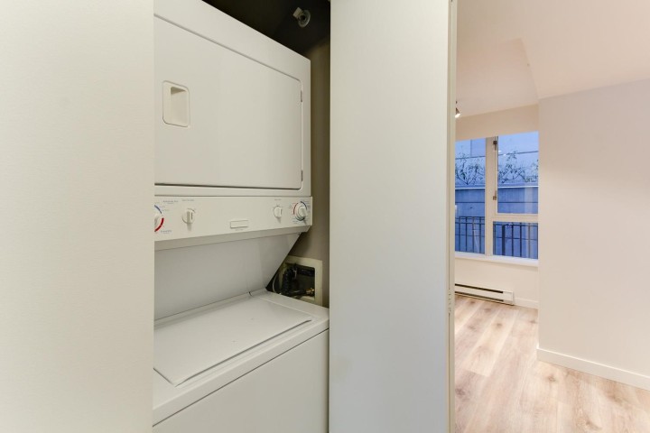 Photo 14 at 1432 W Hastings Street, Coal Harbour, Vancouver West
