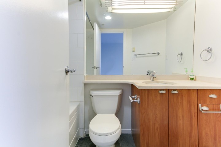 Photo 19 at 1432 W Hastings Street, Coal Harbour, Vancouver West