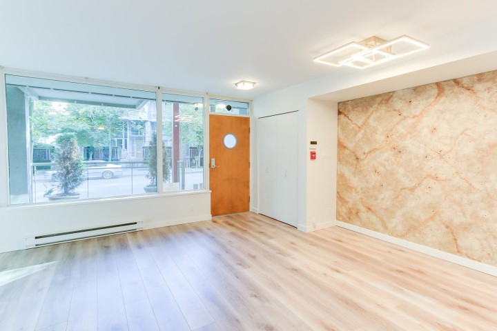 Photo 4 at 1432 W Hastings Street, Coal Harbour, Vancouver West