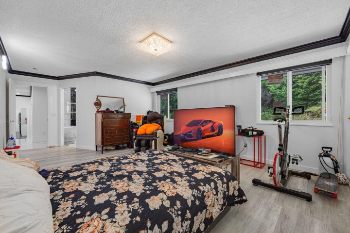 Photo 17 at 4621 Caulfeild Drive, Caulfeild, West Vancouver