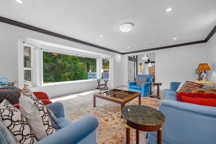 Photo 10 at 4621 Caulfeild Drive, Caulfeild, West Vancouver