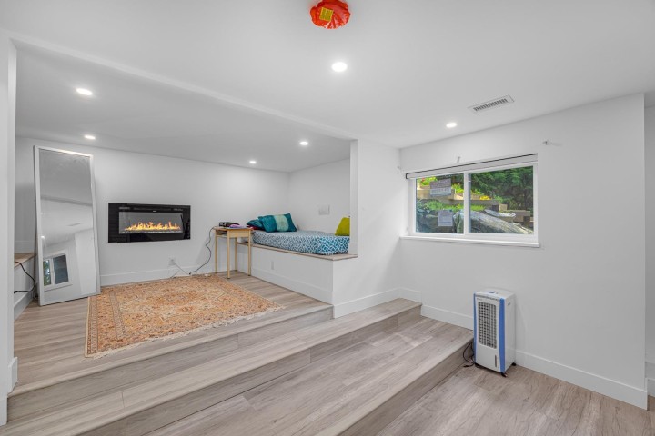 Photo 21 at 4621 Caulfeild Drive, Caulfeild, West Vancouver