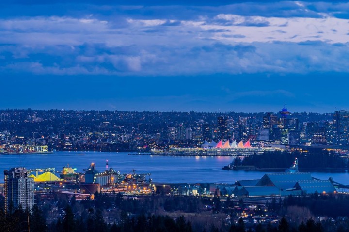 Photo 38 at 797 Eyremount Drive, British Properties, West Vancouver