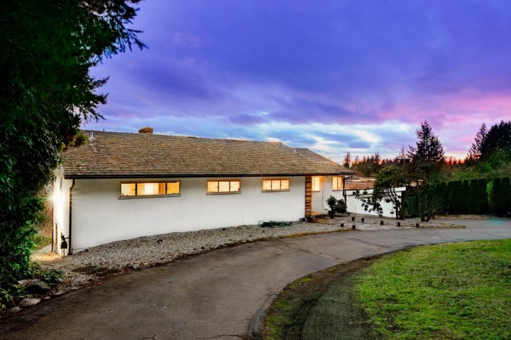 Photo 11 at 797 Eyremount Drive, British Properties, West Vancouver