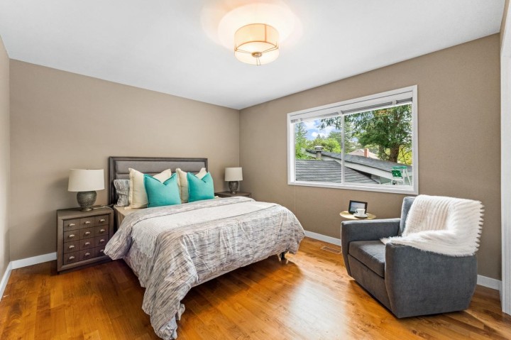 Photo 12 at 5670 Kullahun Drive, University VW, Vancouver West