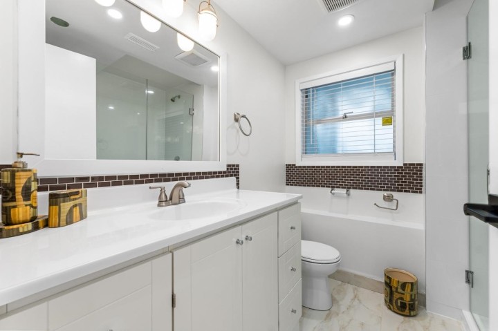 Photo 21 at 5670 Kullahun Drive, University VW, Vancouver West