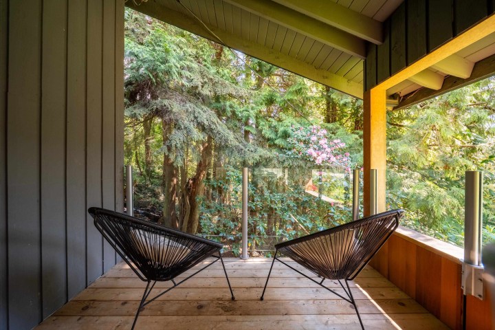 Photo 9 at 3985 Bayridge Avenue, Bayridge, West Vancouver