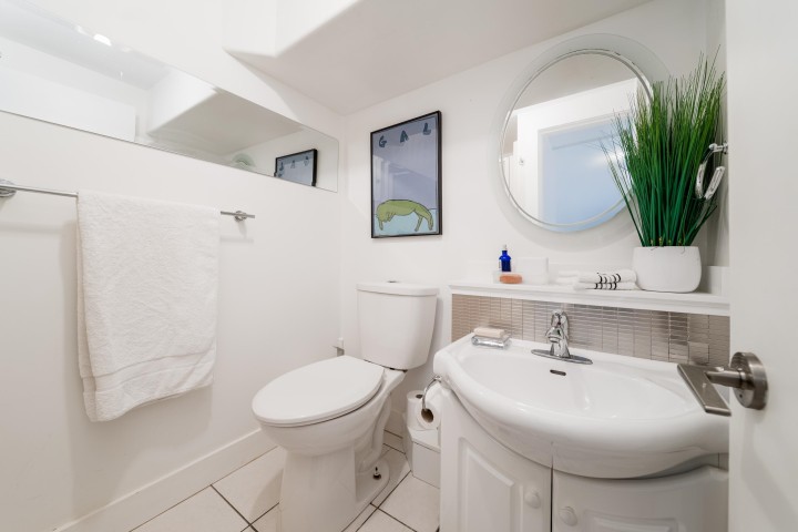 Photo 24 at 3985 Bayridge Avenue, Bayridge, West Vancouver