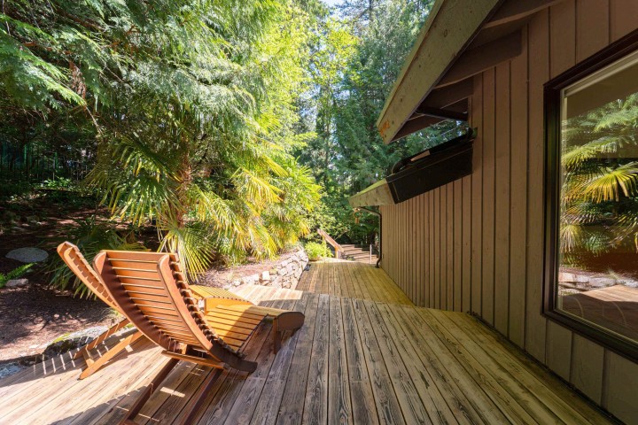 Photo 31 at 3985 Bayridge Avenue, Bayridge, West Vancouver