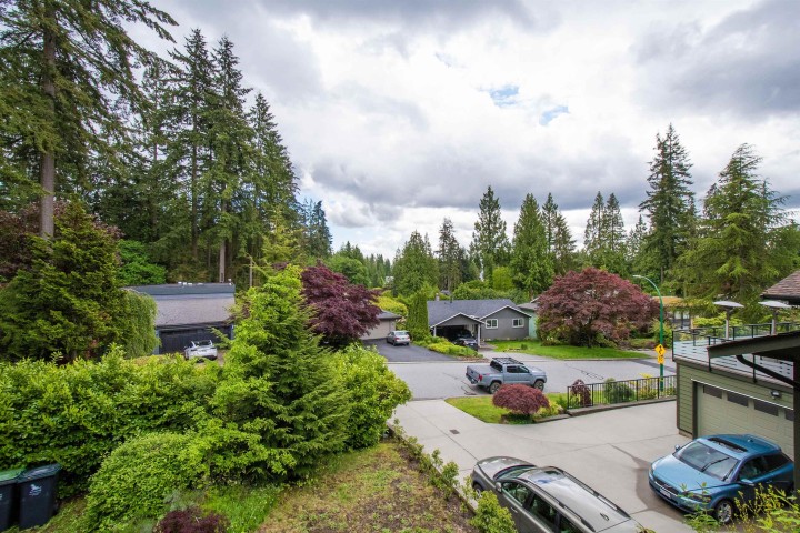 Photo 13 at 3875 Regent Avenue, Upper Lonsdale, North Vancouver