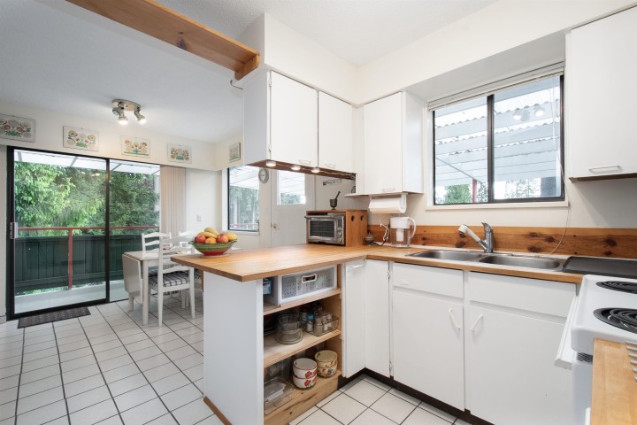 Photo 10 at 3875 Regent Avenue, Upper Lonsdale, North Vancouver