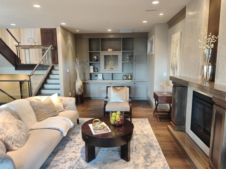 Photo 4 at 2566 Marine Drive, Dundarave, West Vancouver