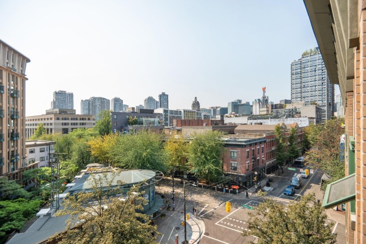 Photo 11 at 508 - 1 E Cordova Street, Downtown VE, Vancouver East