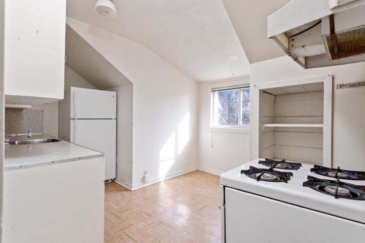 Photo 33 at 2206 Musqueamview Street, Kitsilano, Vancouver West