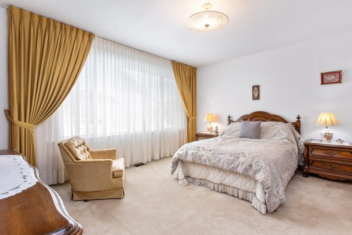 Photo 21 at 2206 Musqueamview Street, Kitsilano, Vancouver West