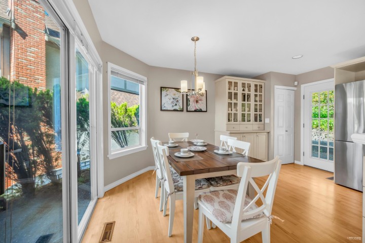 Photo 13 at 3945 Braemar Place, Braemar, North Vancouver