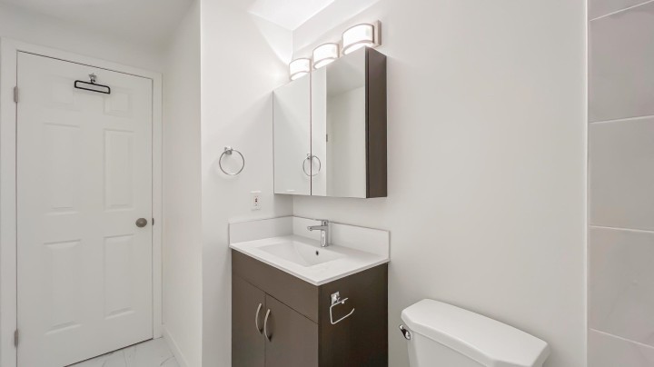 Photo 32 at 736 E 55th Avenue, South Vancouver, Vancouver East