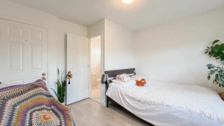 Photo 19 at 736 E 55th Avenue, South Vancouver, Vancouver East