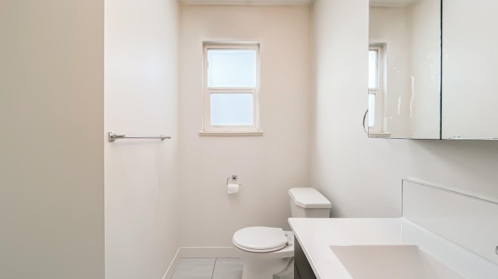 Photo 25 at 736 E 55th Avenue, South Vancouver, Vancouver East