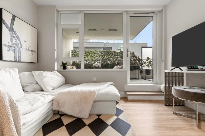 Photo 12 at 508 - 8533 River District Crossing, South Marine, Vancouver East