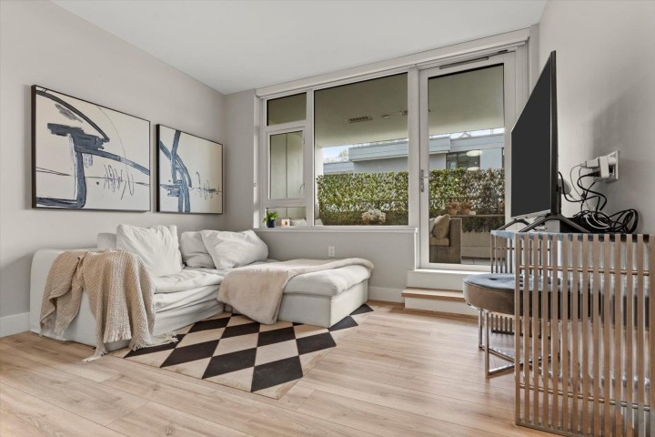 Photo 11 at 508 - 8533 River District Crossing, South Marine, Vancouver East