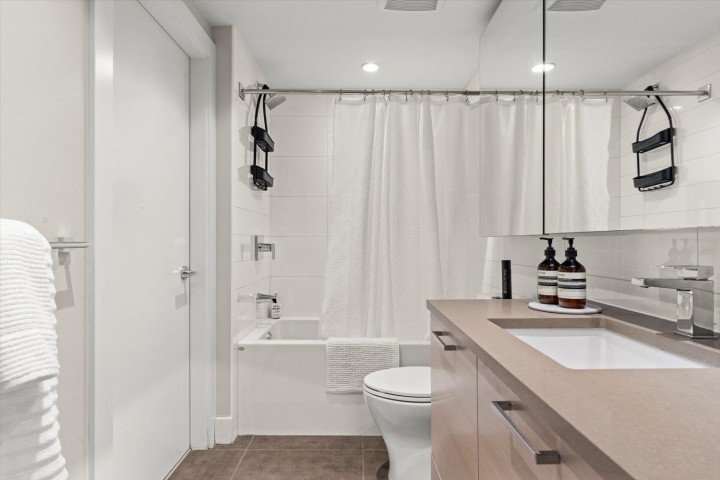 Photo 19 at 508 - 8533 River District Crossing, South Marine, Vancouver East