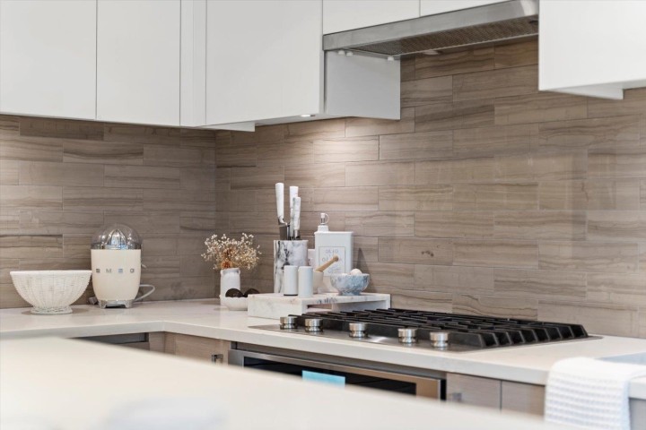 Photo 8 at 508 - 8533 River District Crossing, South Marine, Vancouver East