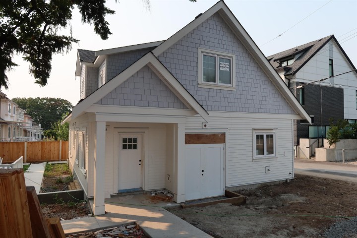 Photo 2 at 970 Park Drive, Marpole, Vancouver West