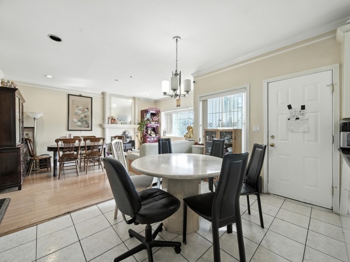 Photo 12 at 2228 E 40th Avenue, Victoria VE, Vancouver East