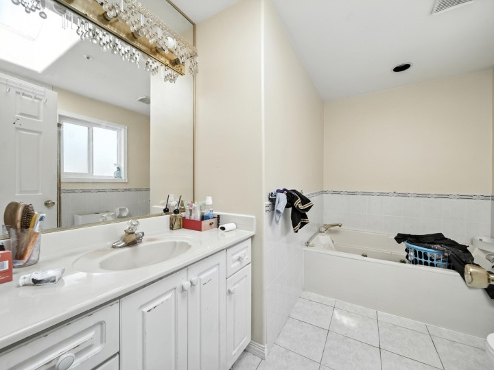 Photo 30 at 2228 E 40th Avenue, Victoria VE, Vancouver East