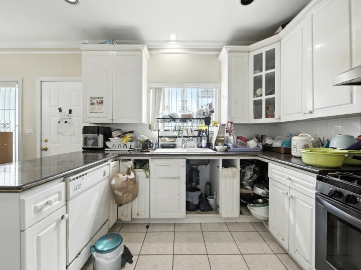 Photo 11 at 2228 E 40th Avenue, Victoria VE, Vancouver East