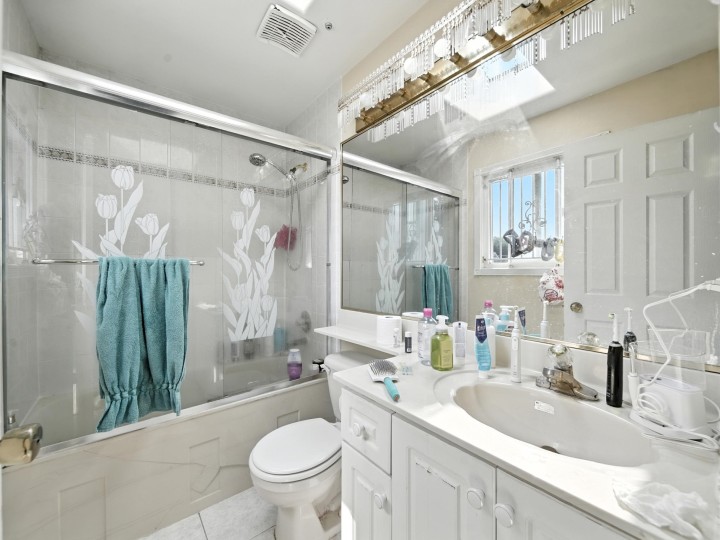 Photo 29 at 2228 E 40th Avenue, Victoria VE, Vancouver East