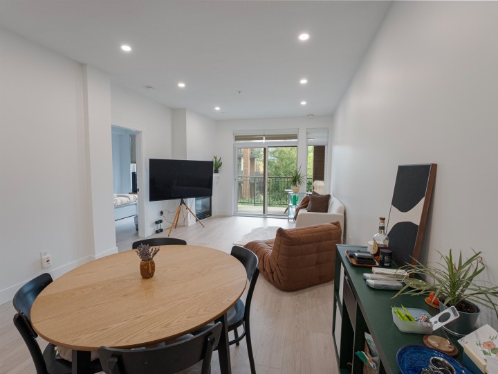 Photo 8 at 320 - 2280 Wesbrook Mall, University VW, Vancouver West