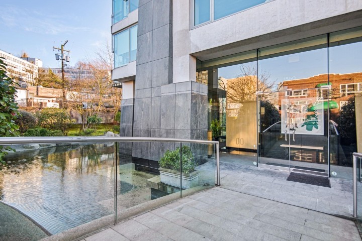 Photo 4 at 901 - 1550 W 15th Avenue, Fairview VW, Vancouver West