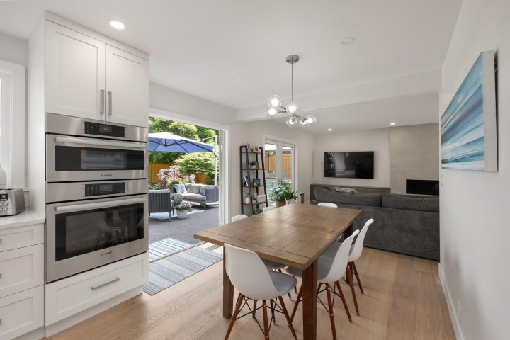 Photo 9 at 2678 Ailsa Crescent, Lynn Valley, North Vancouver