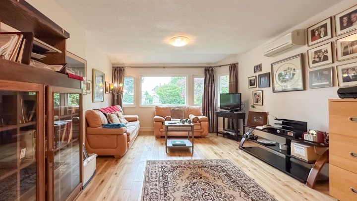 Photo 17 at 880 W 19th Street, Mosquito Creek, North Vancouver