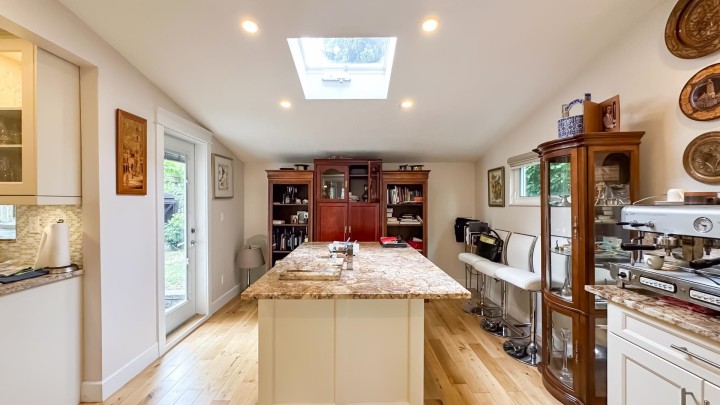 Photo 10 at 880 W 19th Street, Mosquito Creek, North Vancouver