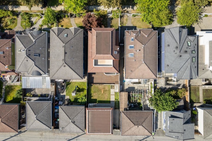 Photo 26 at 2748 E 23rd Avenue, Renfrew Heights, Vancouver East