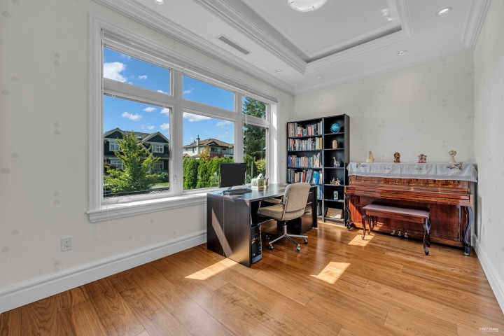 Photo 17 at 1019 W 47th Avenue, South Granville, Vancouver West