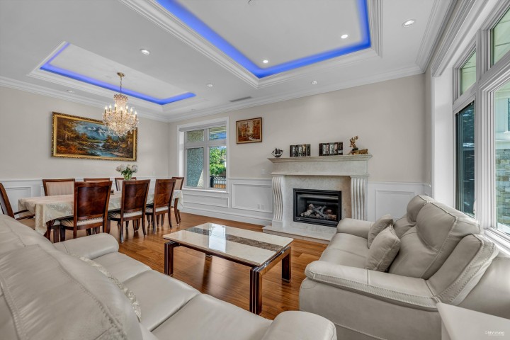 Photo 5 at 1019 W 47th Avenue, South Granville, Vancouver West