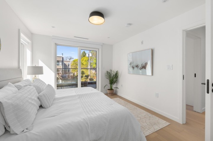 Photo 17 at 679 W 18th Avenue, Cambie, Vancouver West