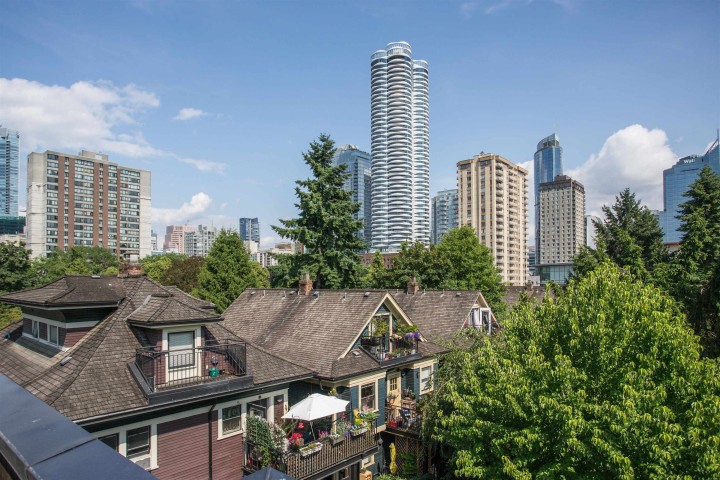 Photo 33 at 2 - 1152 Comox Street, West End VW, Vancouver West