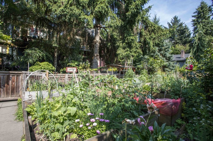 Photo 37 at 2 - 1152 Comox Street, West End VW, Vancouver West