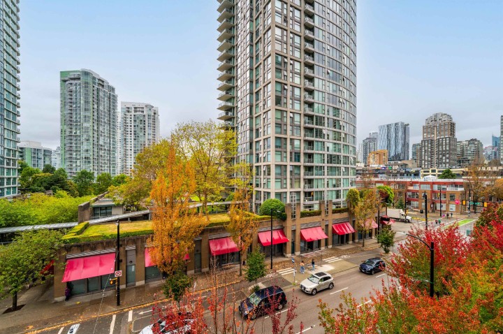 Photo 19 at 506 - 989 Beatty Street, Yaletown, Vancouver West